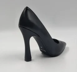 DECOLLETE NERA TACCO ROCCHETTO 10