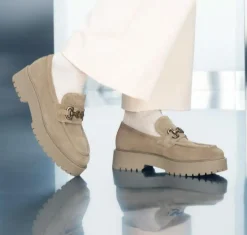 MOCASSINI CAMOSCIO ARGILLA APPLICAZIONE METALLICA