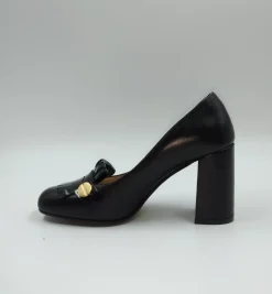 MOCASSINI NERO CON FRANGE TACCO QUADRATO