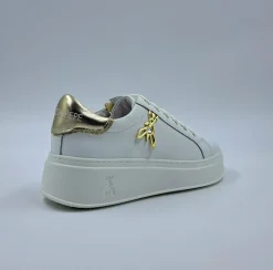 PATRIZIA PEPE SNEAKERS PELLE LOGO METALLO MAXI
