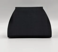 POCHETTE IN SATIN CON QUADRI