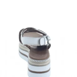 SANDALI PELLE BIANCA CON DETTAGLI CATENA