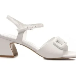 SANDALI PELLE BIANCA CON FIBBIA