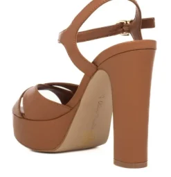 SANDALO IN PELLE PLATEAU CUOIO