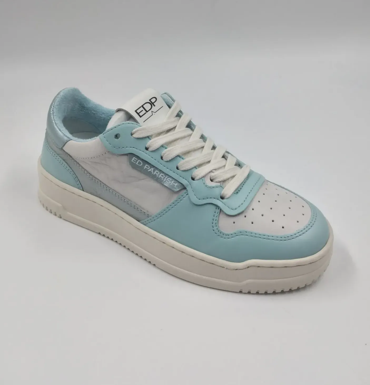 SNEAKERS ALESSIA DETTAGLI CELESTI