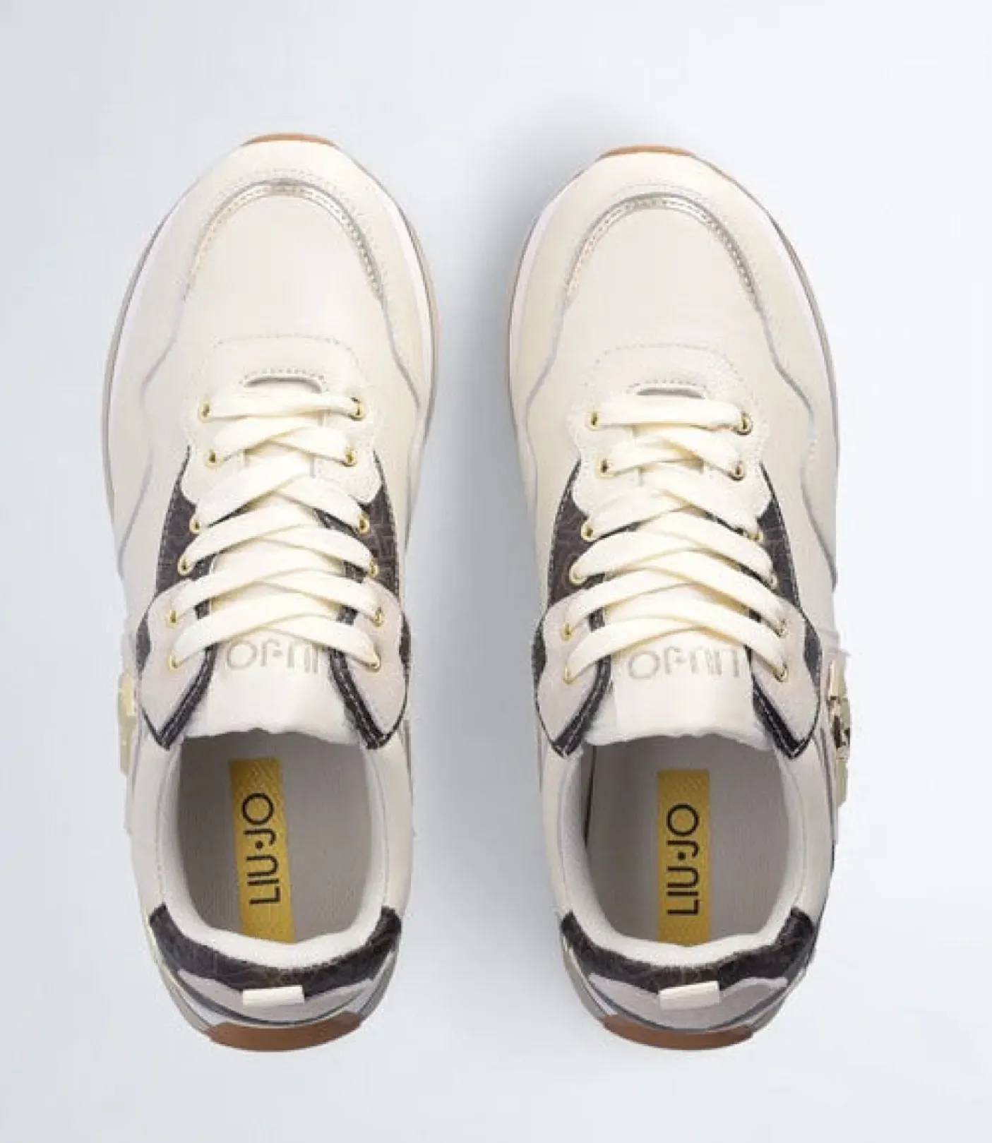 SNEAKERS DETTAGLI LOGO A CONTRASTO