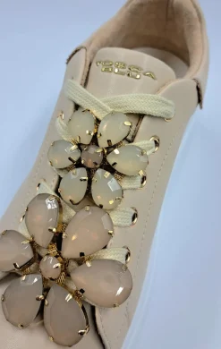 SNEAKERS PELLE BEIGE ELETTRA TOSCA BLU CHARMS FIORI
