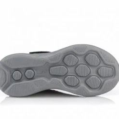 SNEAKERS PERFORMANCE GO RUN