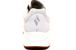 SNEAKERS STAND ON AIR WHITE