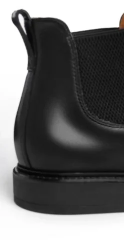STIVALETTI MODELLO CHELSEA NERO