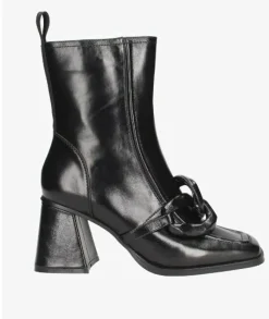 STIVALETTI PELLE MORBIDA CON MAXI CATENA