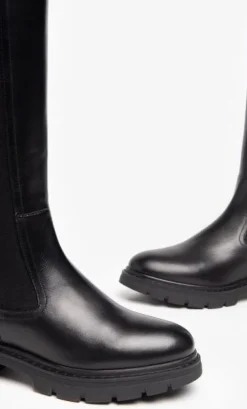 STIVALI PELLE ED ELASTICO