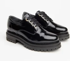 STRINGATE PELLE LUCIDA NERA