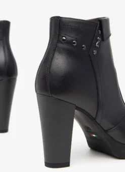 TRONCHETTI GUANTO NERO MINI BORCHIE