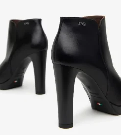 TRONCHETTI IN PELLE MORBIDA NERA