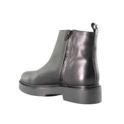 TRONCHETTI PELLE NERA