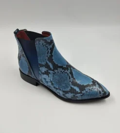 TRONCHETTI TEXAN IN PELLE EFFETTO PITONE CELESTE